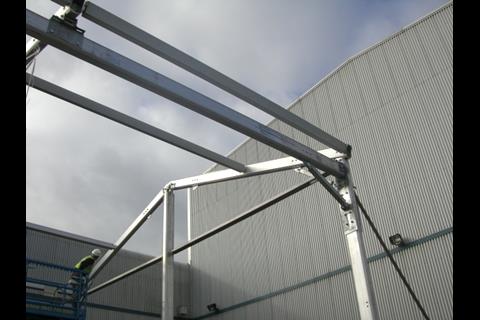 Temporary_structure_frame_of_roof.JPG